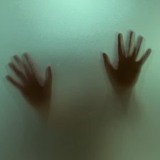 Mein Traum vom Trinken photo by Kahfiara Krisna via unsplash