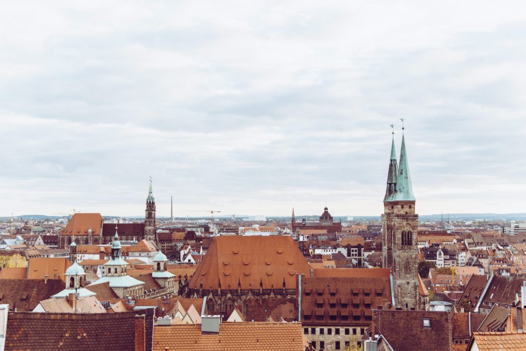 Nürnberg in Bayern aus der Luft fotografiert